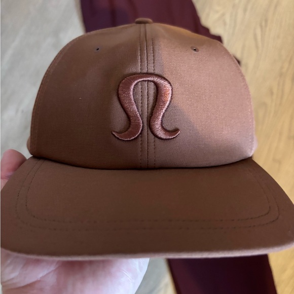 Lululemon Surge Jogger. Size XS. Great condition. - Picture 12 of 14